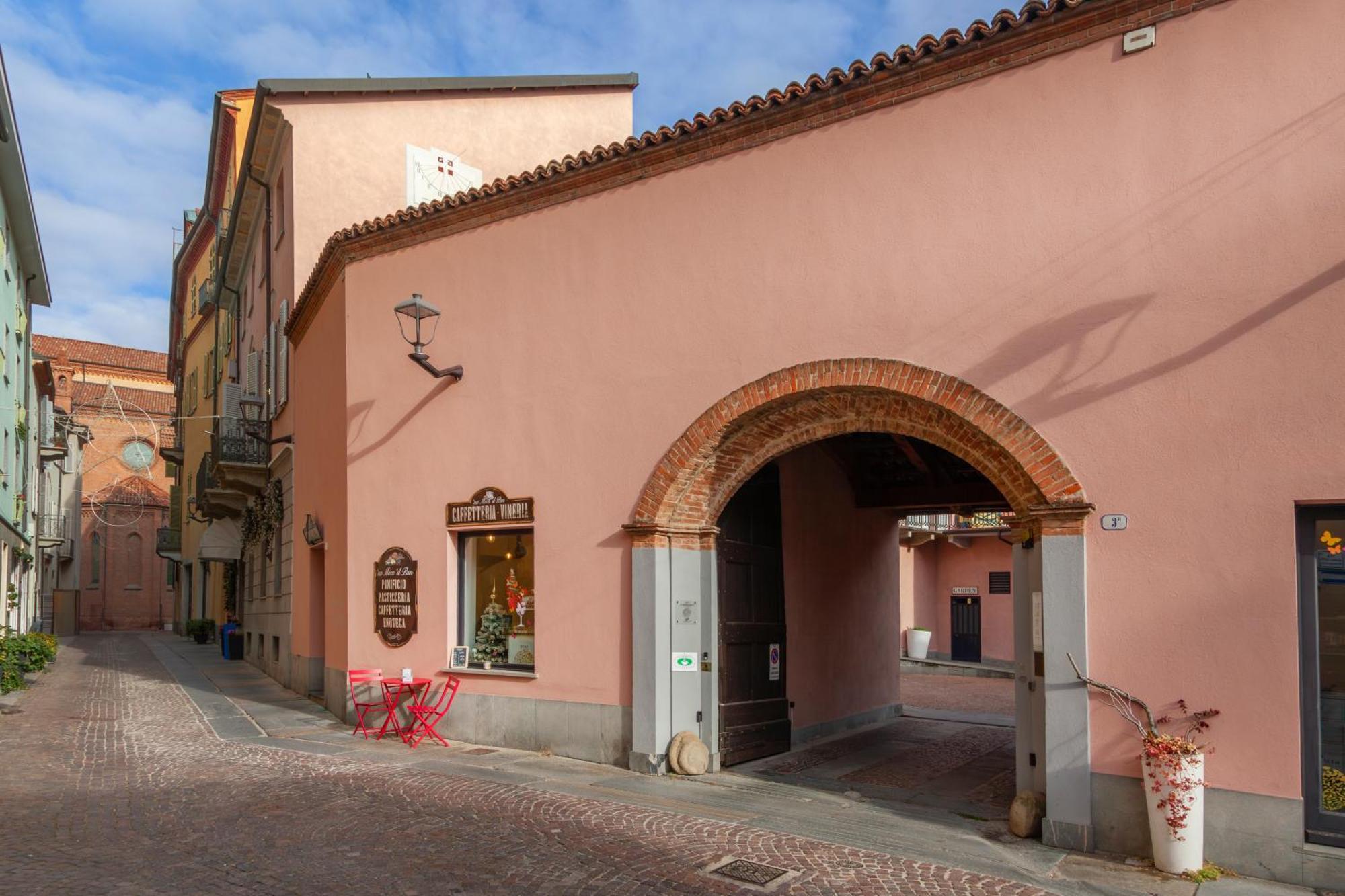 La Meridiana D'Alba Exterior foto
